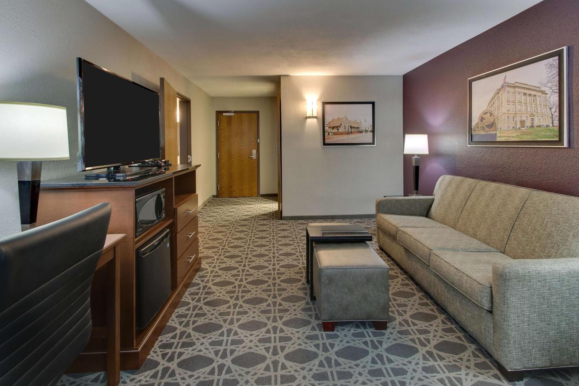 Drury Inn & Suites Poplar Bluff Buitenkant foto