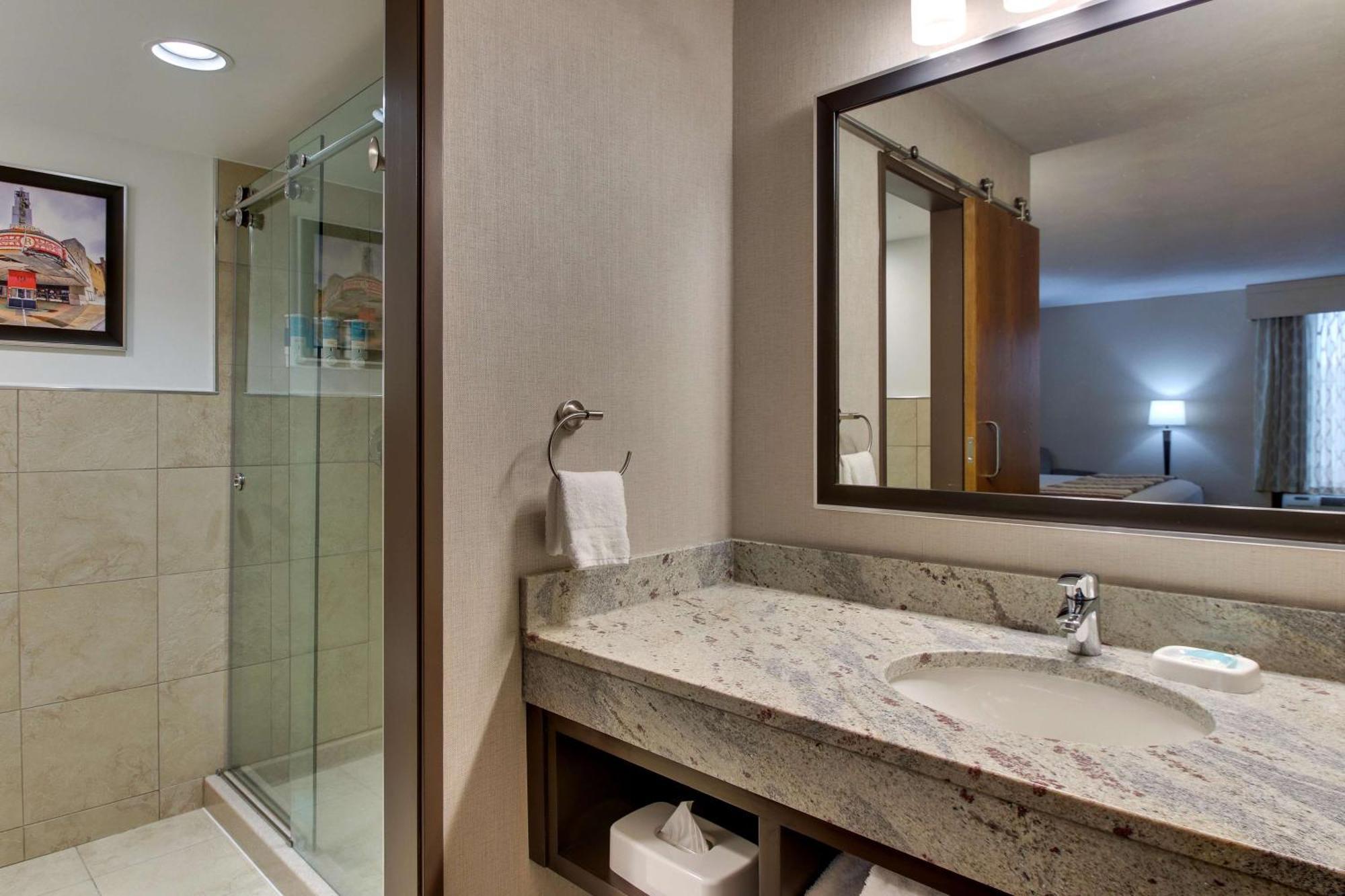 Drury Inn & Suites Poplar Bluff Buitenkant foto
