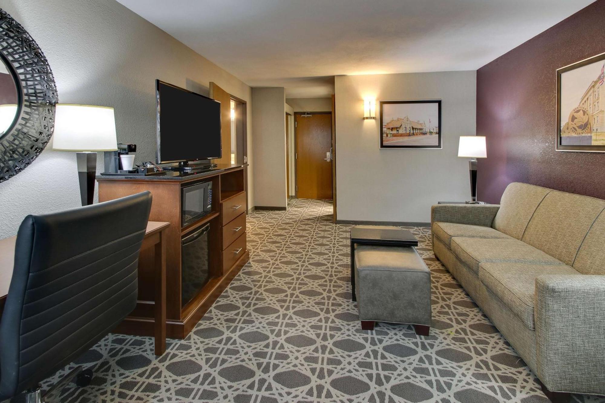 Drury Inn & Suites Poplar Bluff Buitenkant foto