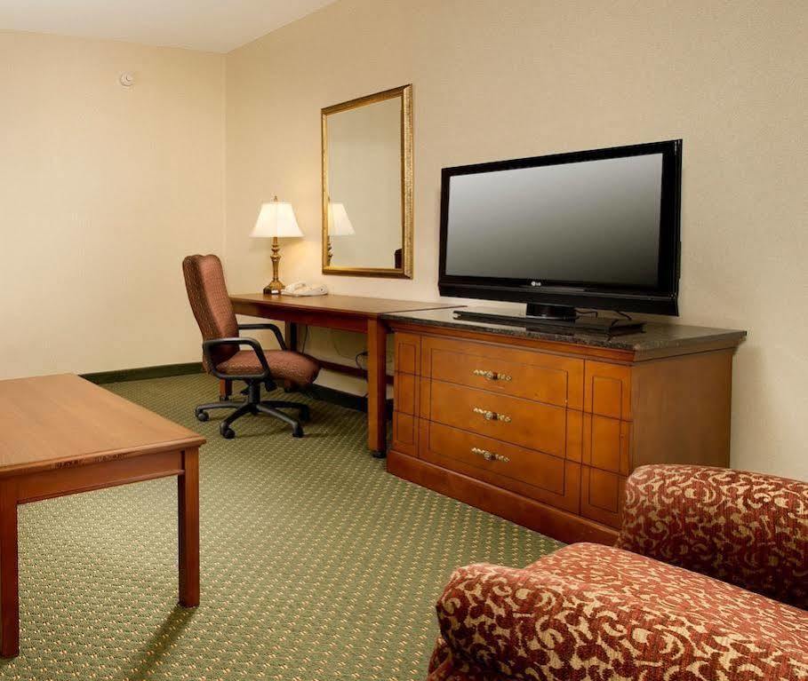 Drury Inn & Suites Poplar Bluff Buitenkant foto